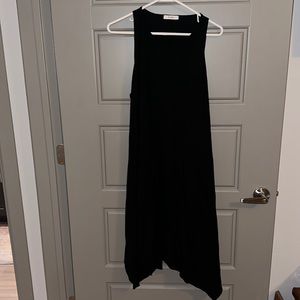 Women’s Large Short Sleeved Black Dress